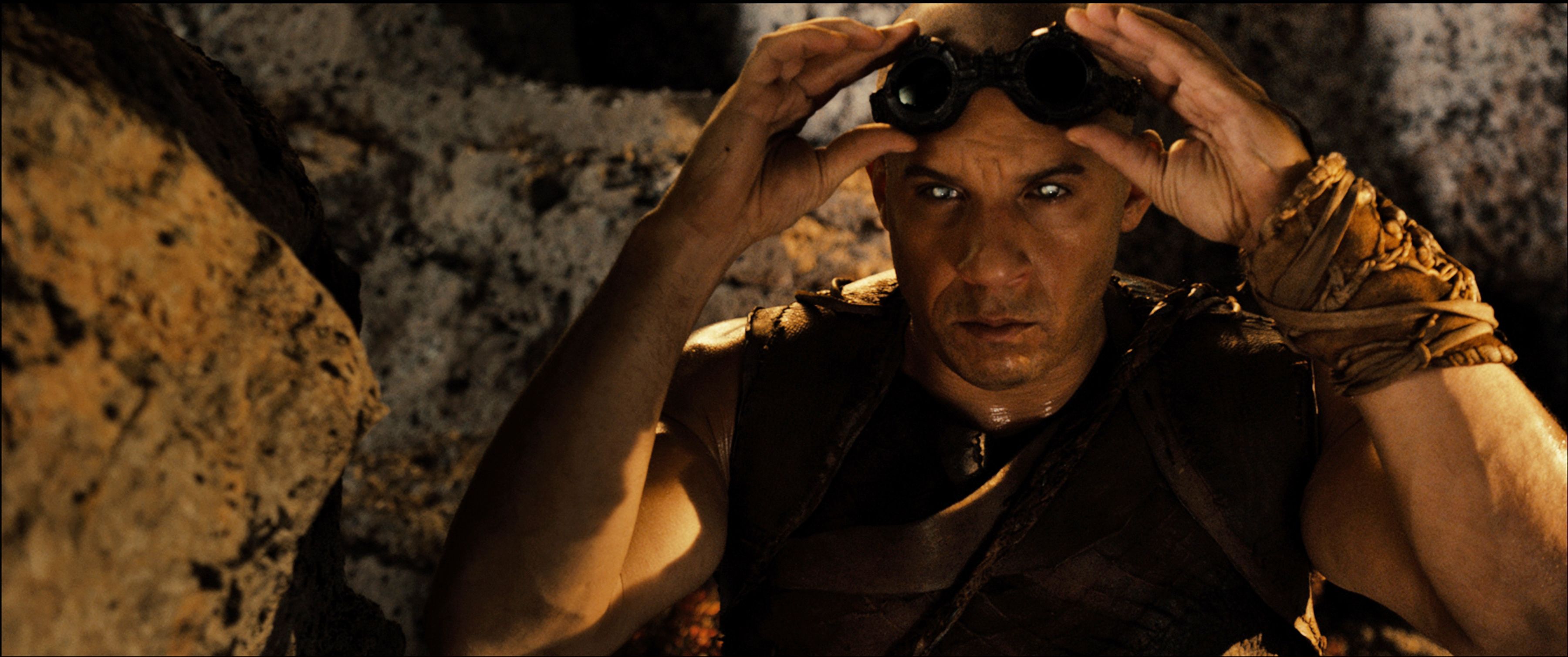 RIDDICK Trailer, Poster, and Images