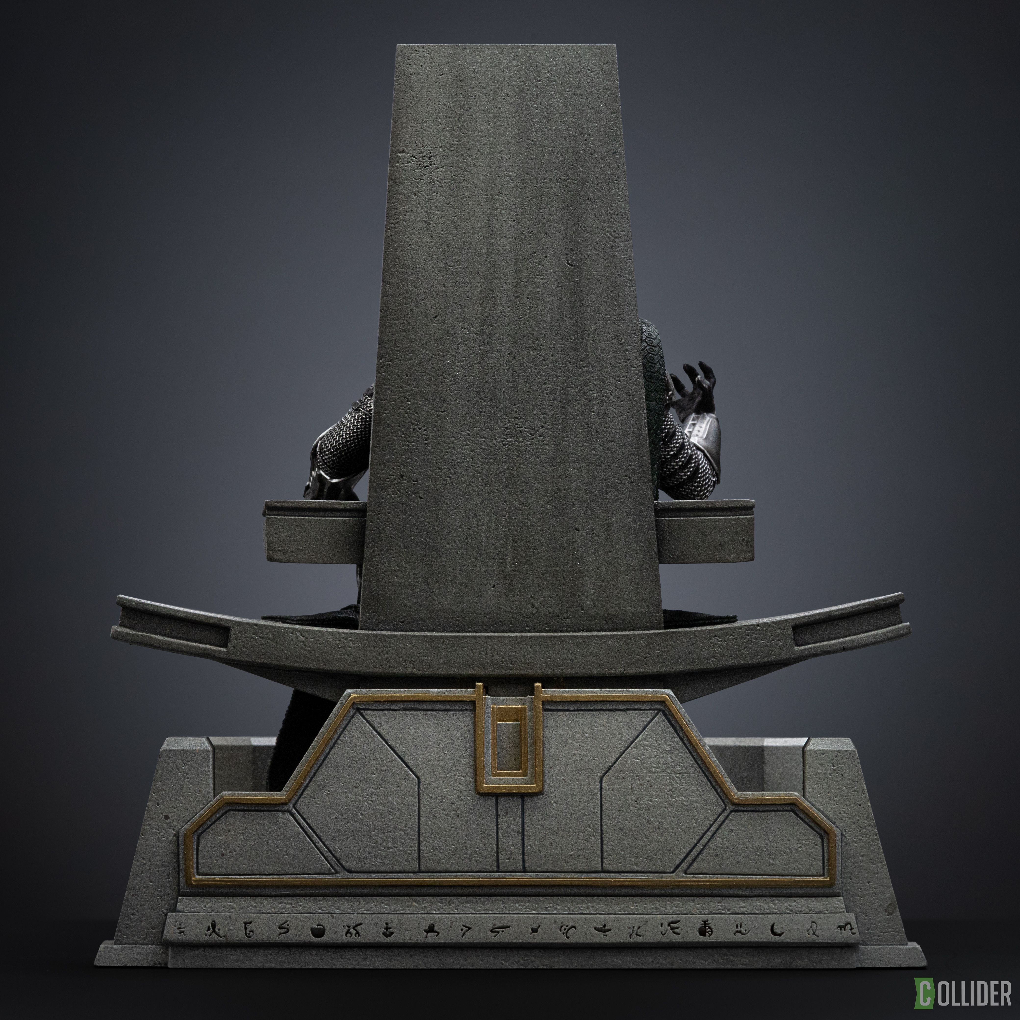DoomThrone_04
