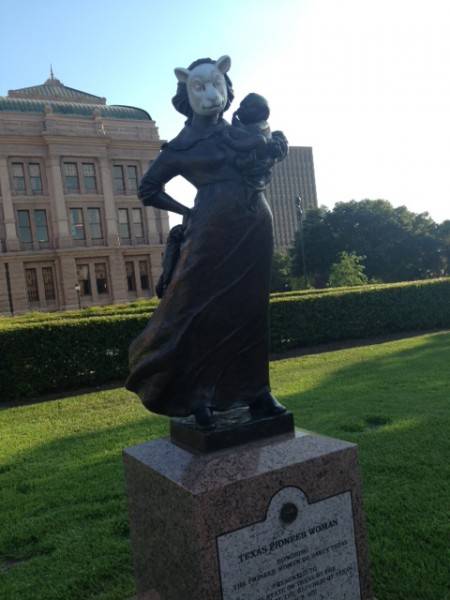 YOU'RE NEXT Masked Killers Invade Los Angeles and NYC